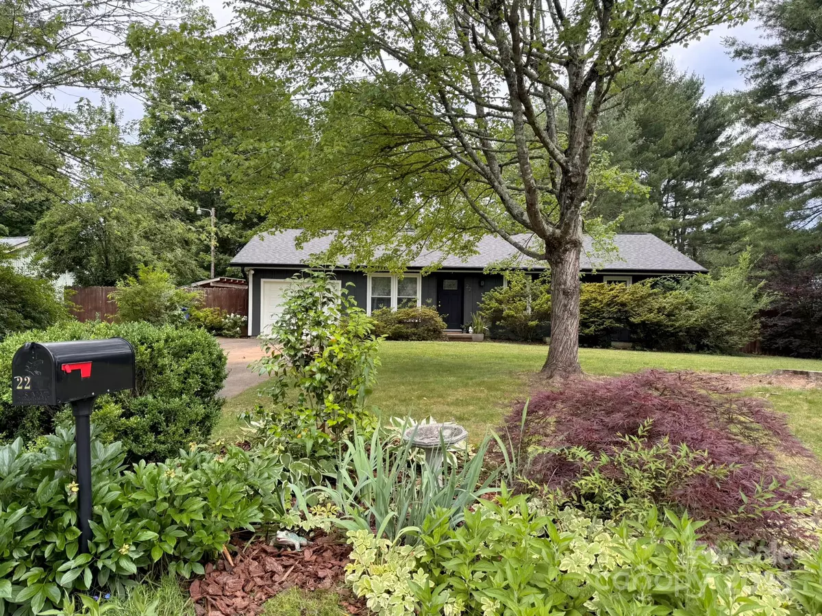 Asheville, NC 28806,22 King Arthur PL