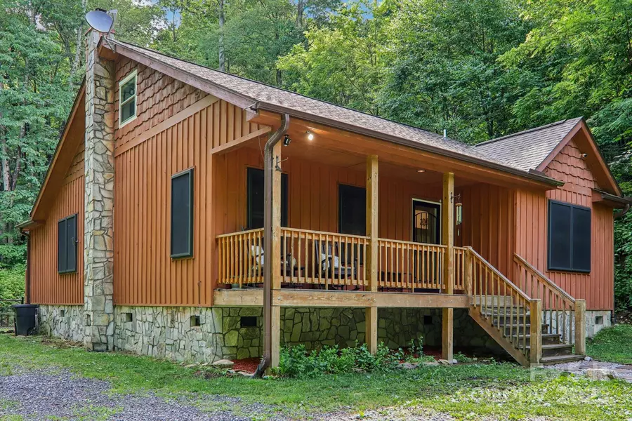 2171 Black Rock RD, Cherokee, NC 28719