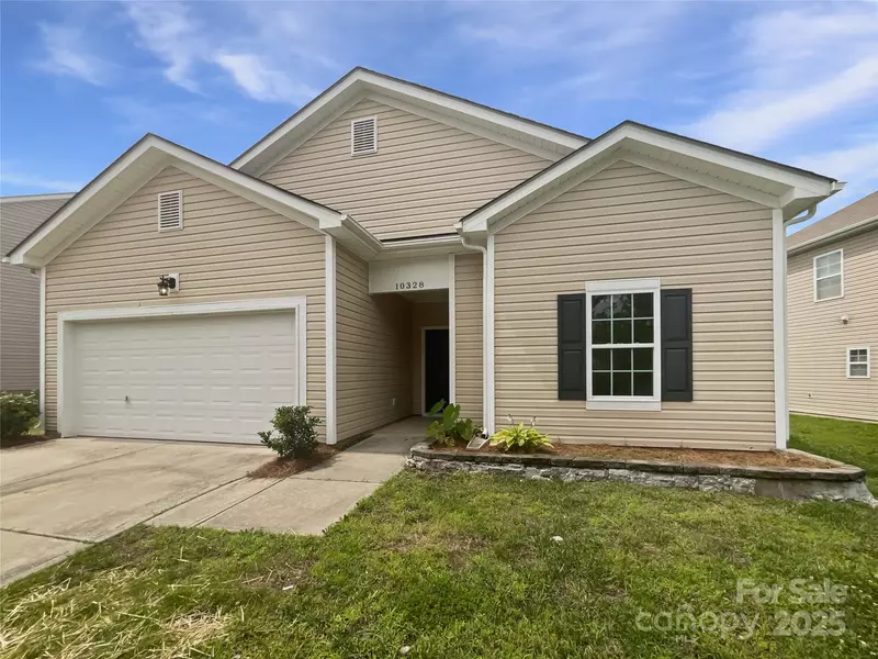 10328 Kempsford DR, Charlotte, NC 28262