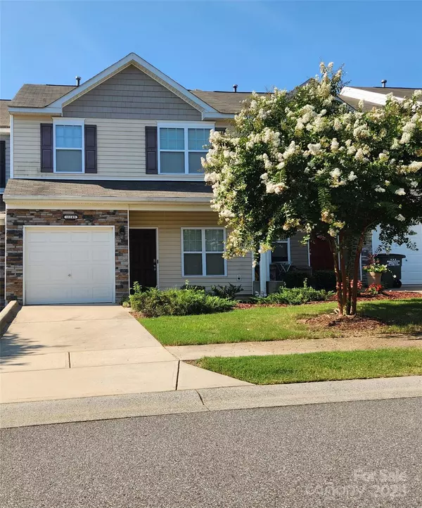 11148 Kanturk CT, Charlotte, NC 28213