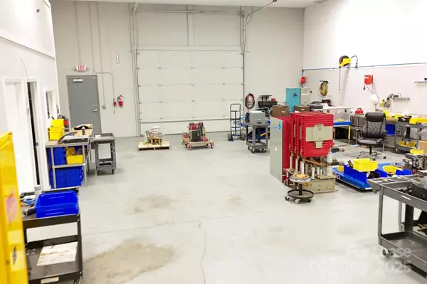 Concord, NC 28027,1032 Central DR NW #SUITE B