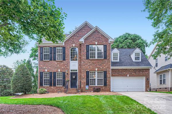 1220 Elrond DR NW, Charlotte, NC 28269