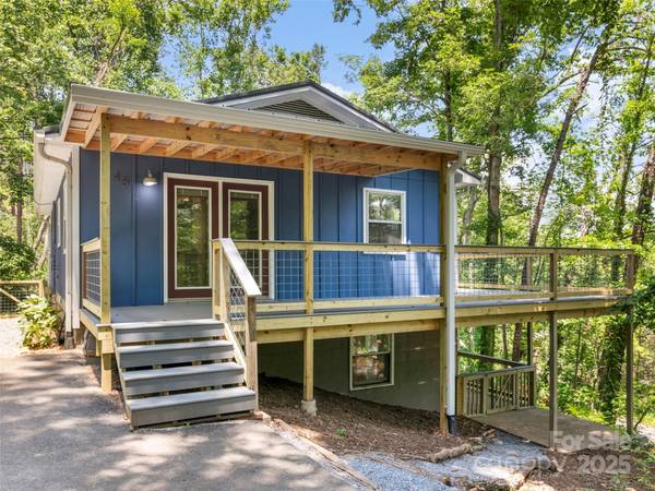 45 Avondale Heights RD, Asheville, NC 28803