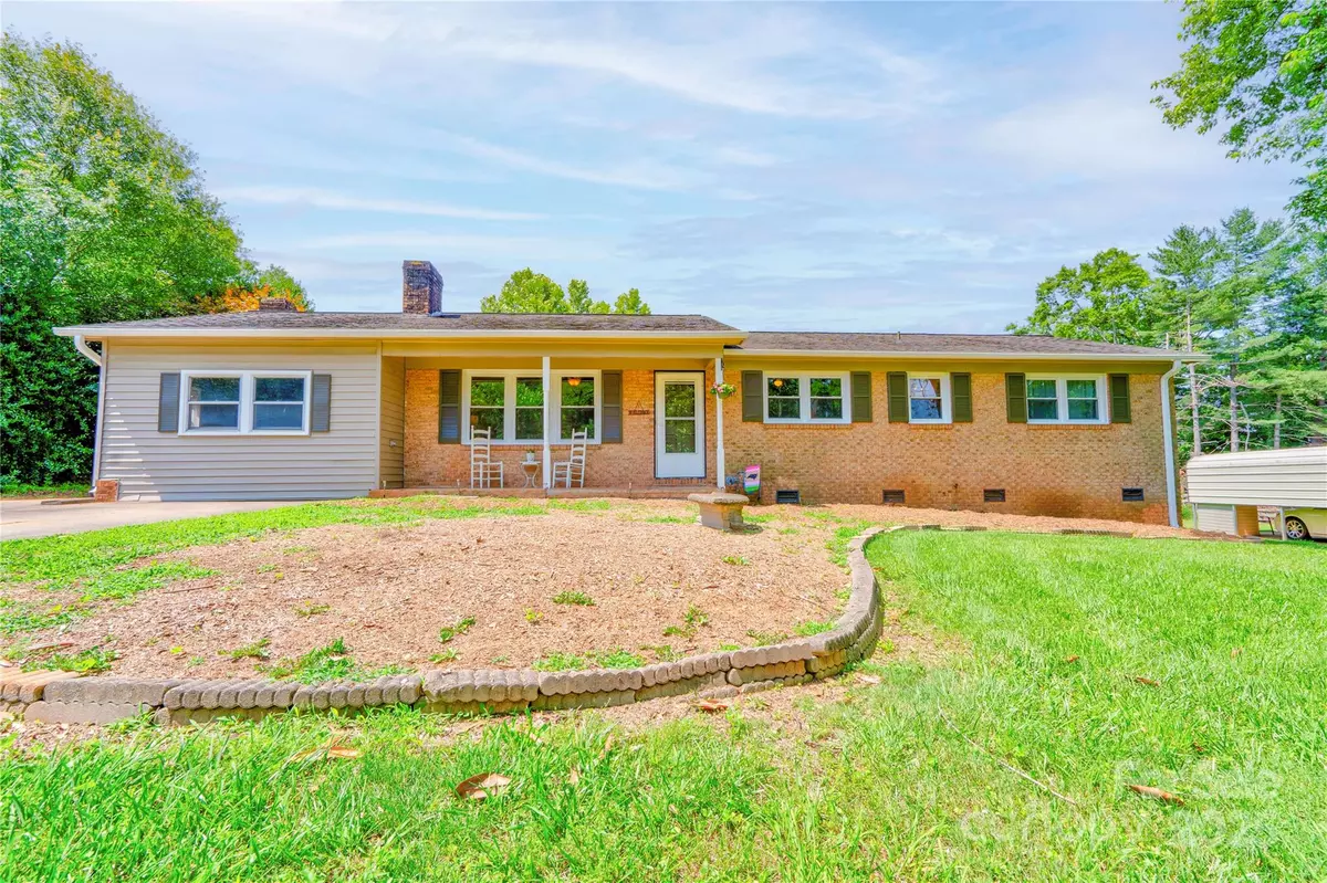 Shelby, NC 28150,701 Mcswain RD