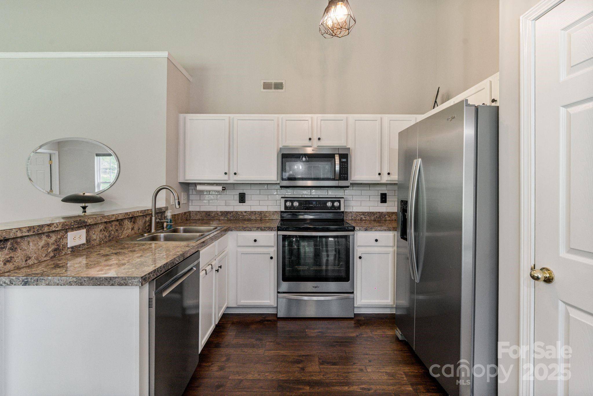 Kannapolis, NC 28081,406 Courtland CT