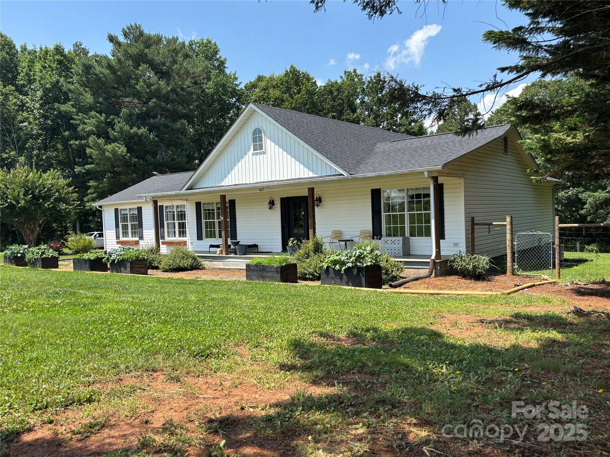 8122 Hutchison LN, Vale, NC 28168