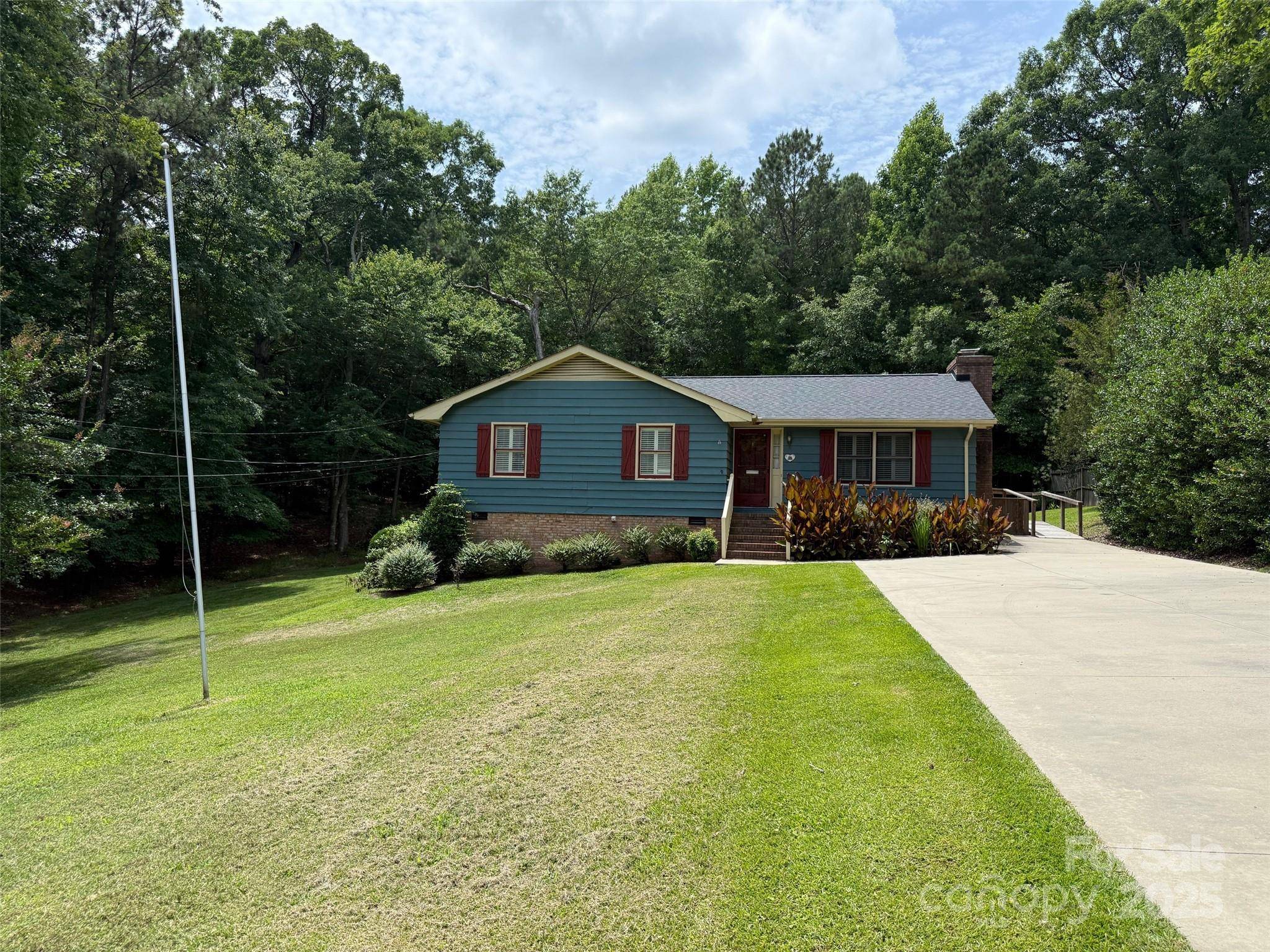 Wadesboro, NC 28170,200 Breslin ST
