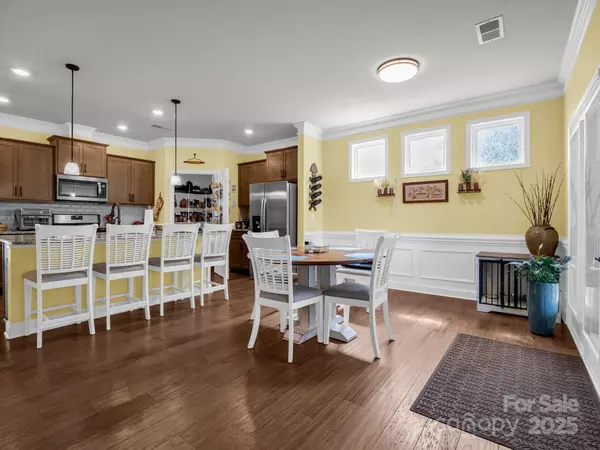 Flat Rock, NC 28731,44 Gala LN