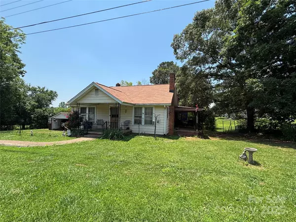 Hickory, NC 28602,4059 10th Avenue DR SW