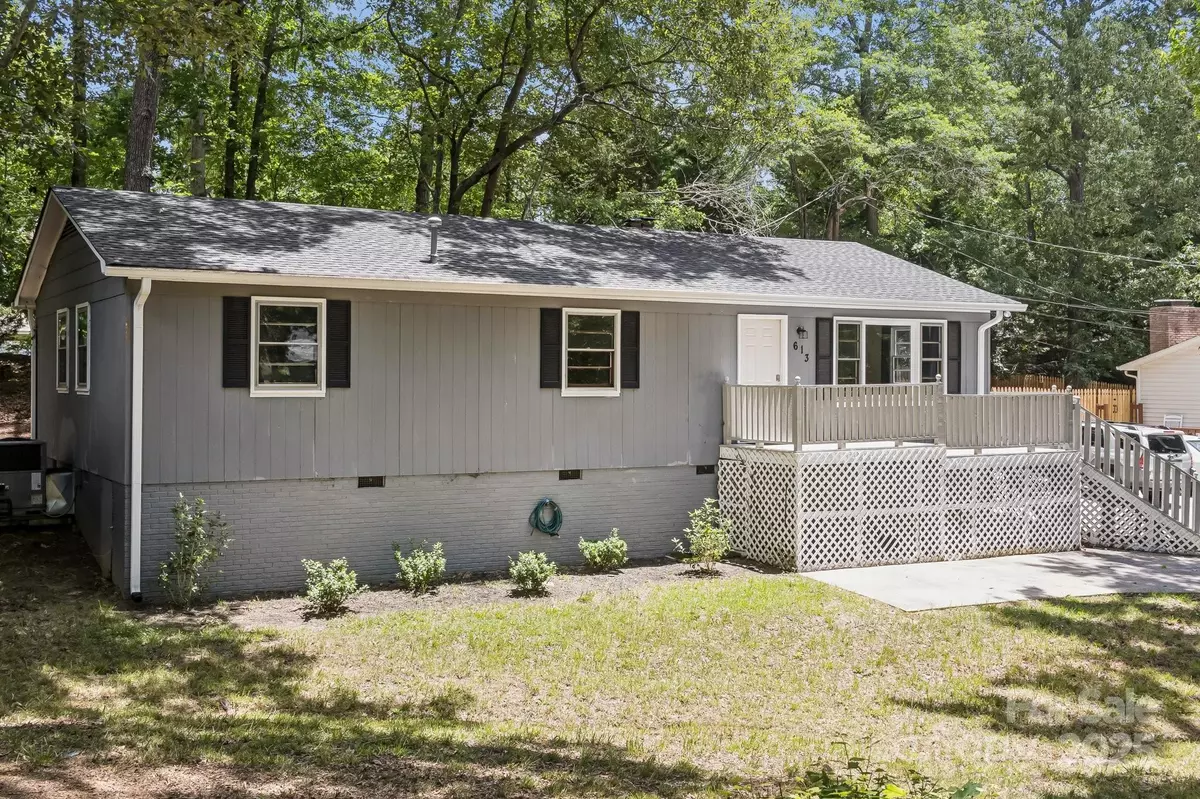 Lancaster, SC 29720,613 Davis ST