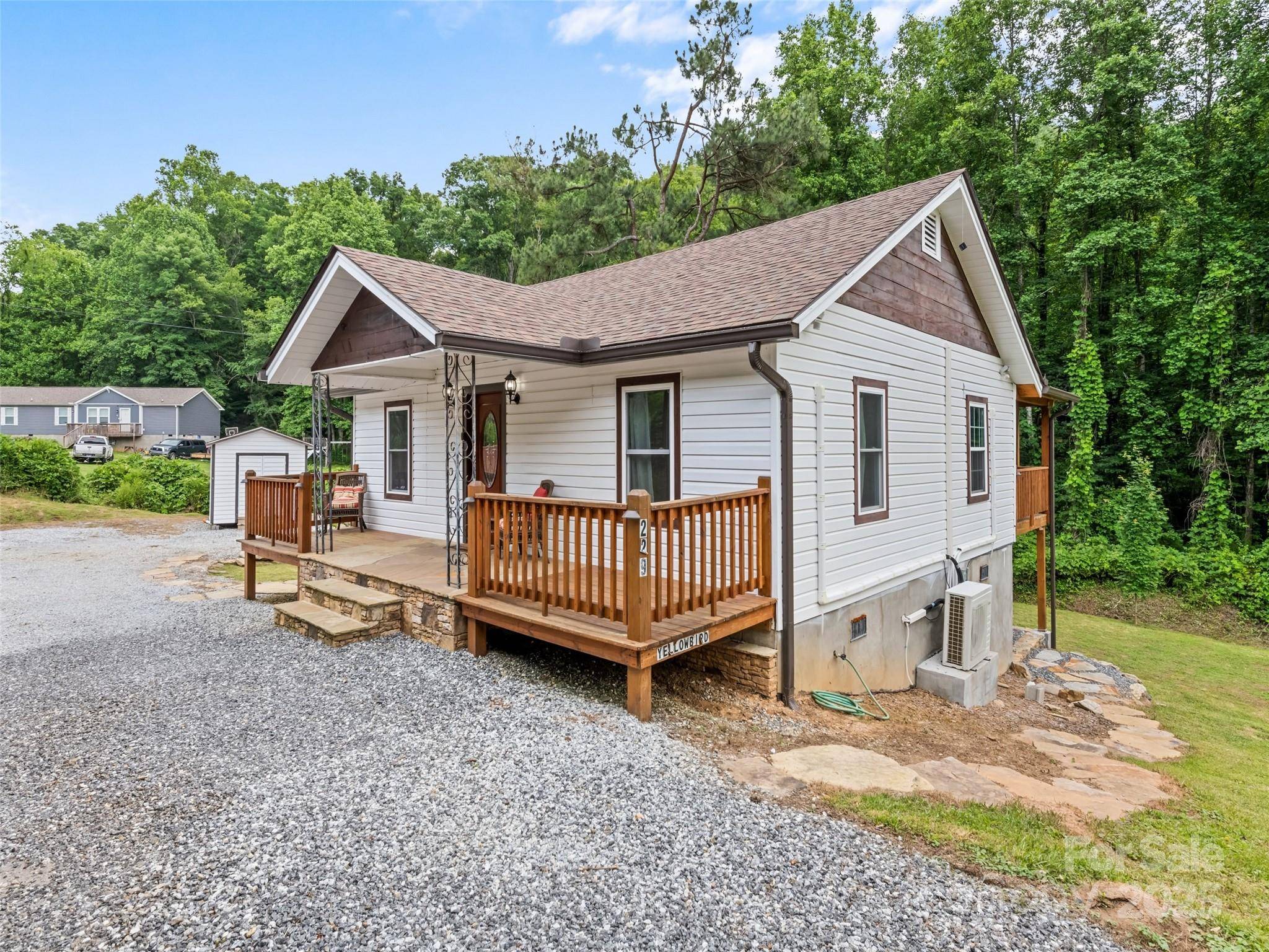 Sylva, NC 28779,229 Yellow Bird Branch RD