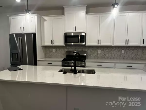 Charlotte, NC 28262,1702 Blanche ST