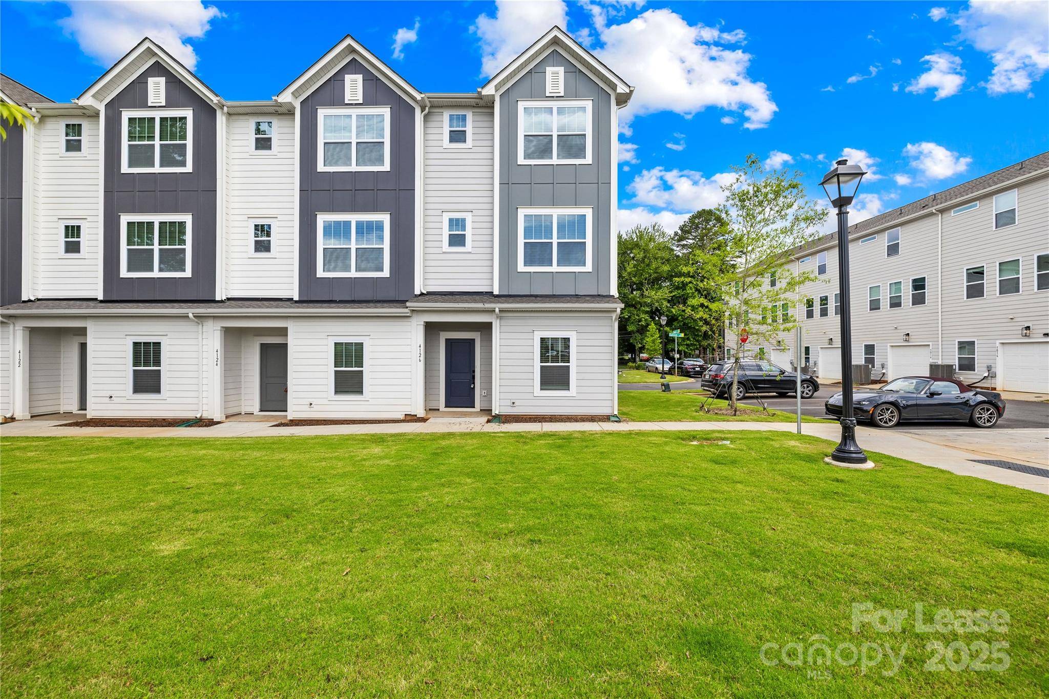 4126 Salient ST, Charlotte, NC 28205