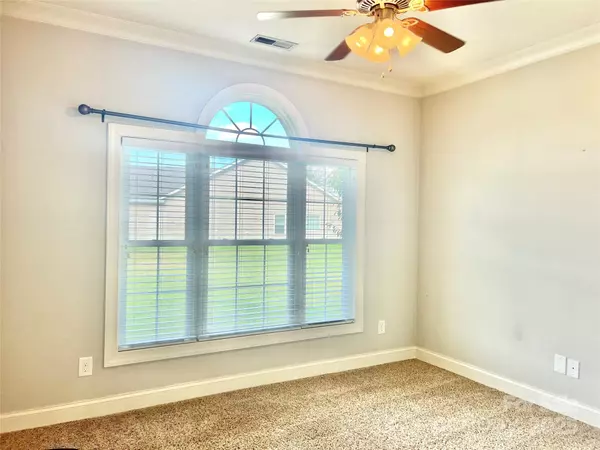 Salisbury, NC 28144,1302 Devonmere PL