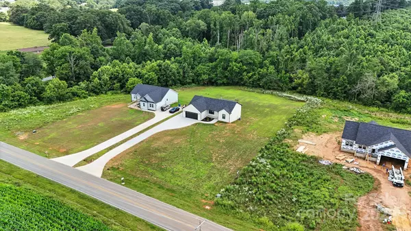 Lincolnton, NC 28092,1019 Null RD