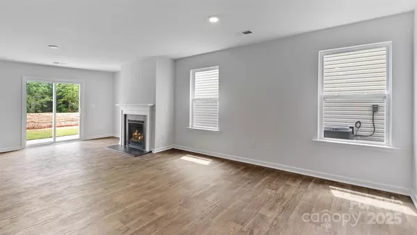 Gastonia, NC 28056,3519 Cramer Creek DR