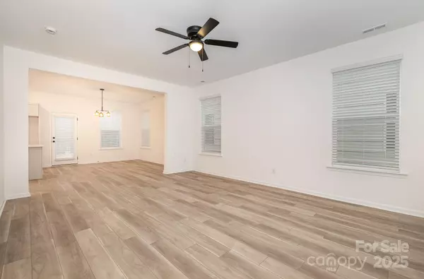 Charlotte, NC 28214,4038 Jenison Valley CT