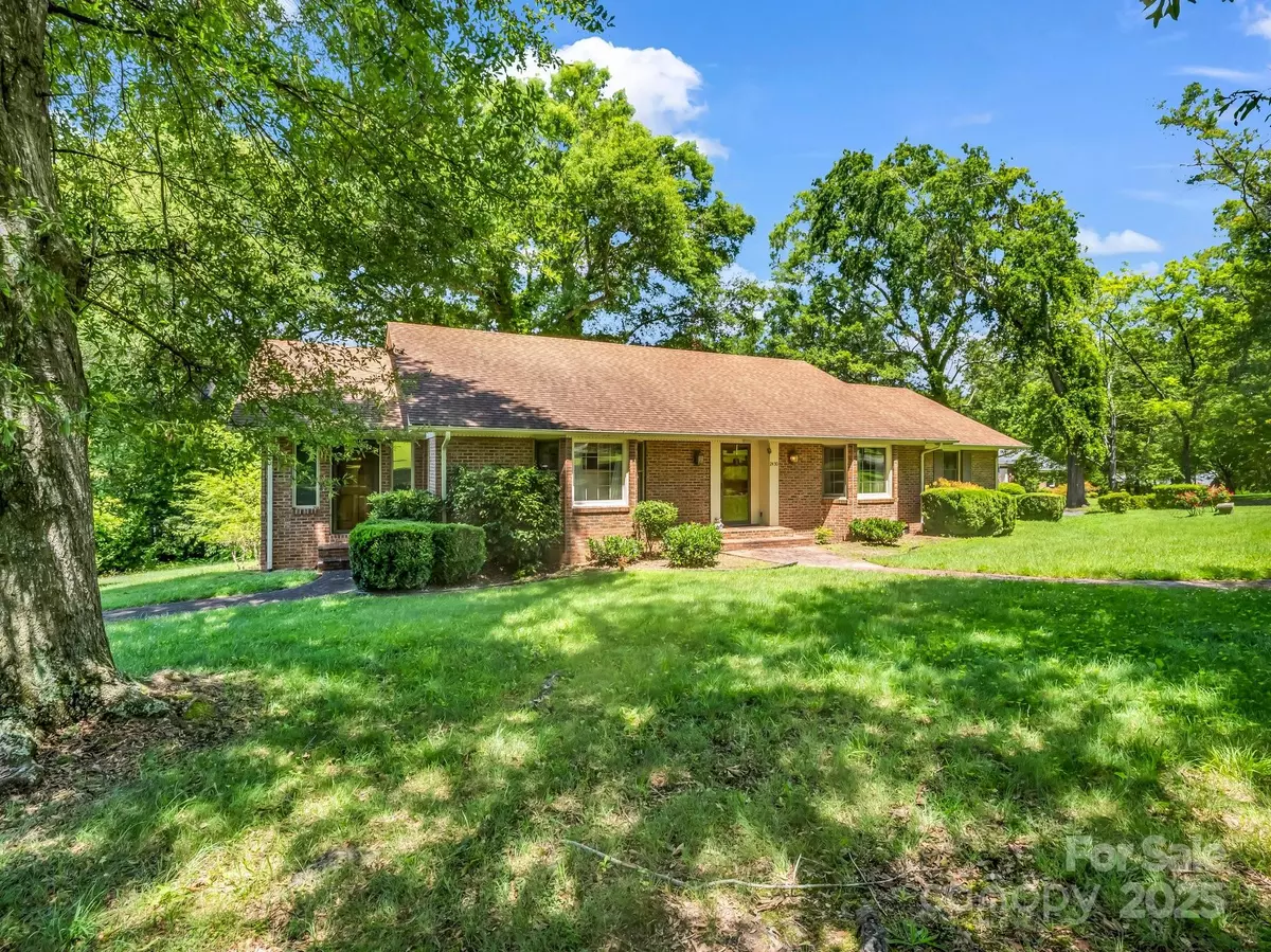 Mooresboro, NC 28114,2430 NC 120 HWY