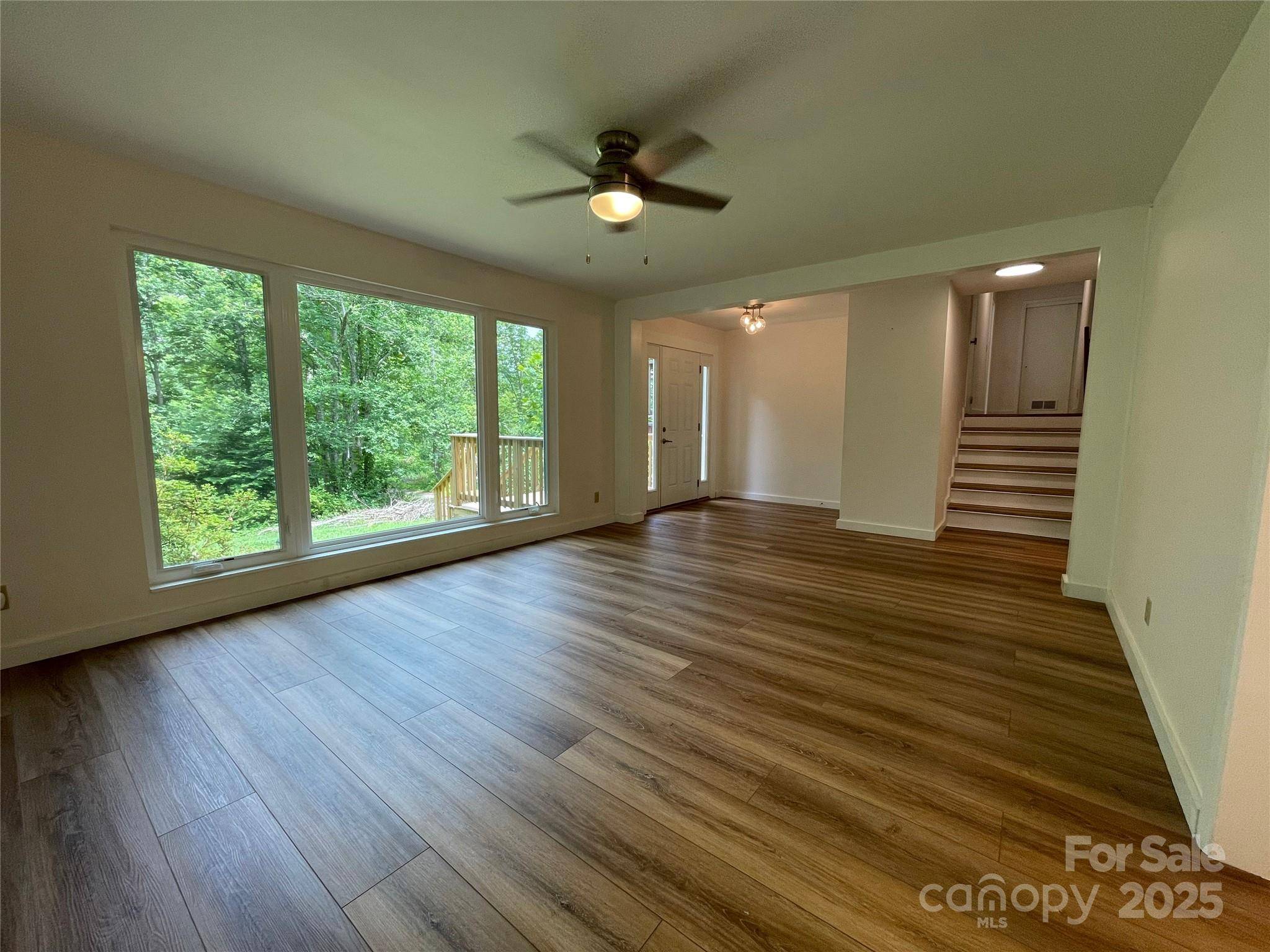 Bakersville, NC 28705,132 Jarrett RD