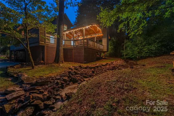 Waynesville, NC 28785,54 Turn About CT