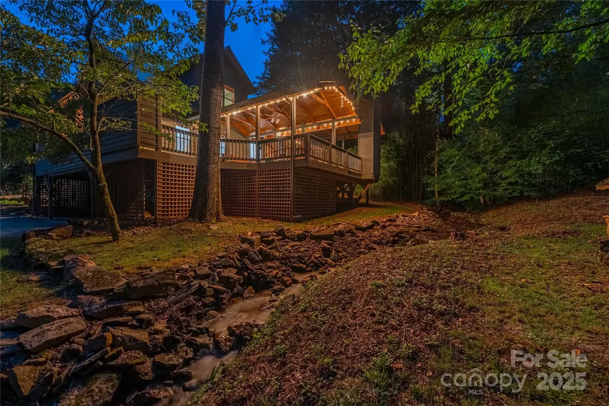 Waynesville, NC 28785,54 Turn About CT
