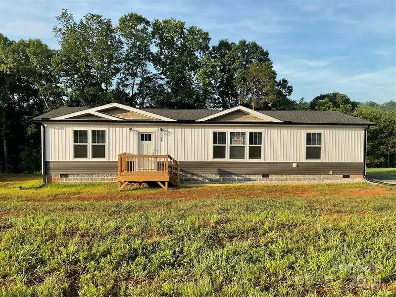 130 Zircon DR, Statesville, NC 28625