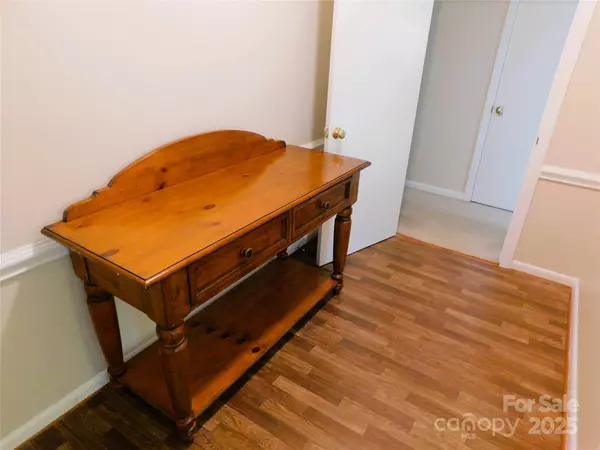 Albemarle, NC 28001,714 Shady DR