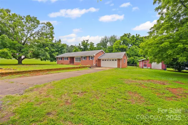 Bessemer City, NC 28016,2178 Tryon Courthouse RD