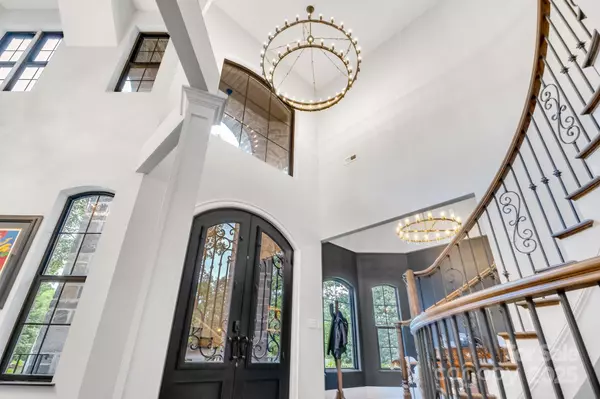 Davidson, NC 28036,6327 Fox Tail LN