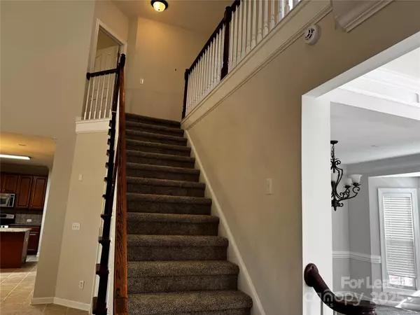 Charlotte, NC 28277,15628 Sullivan Ridge DR