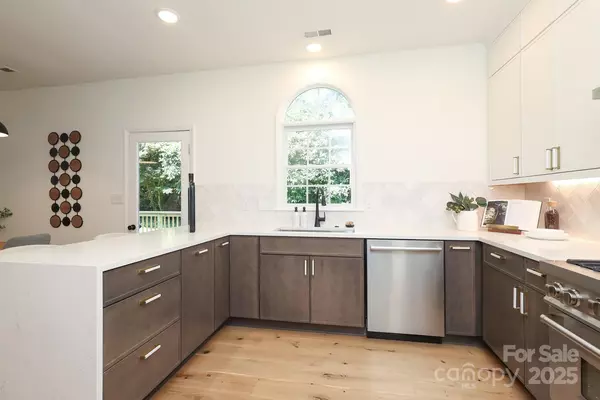 21514 Gulfstar CT, Cornelius, NC 28031