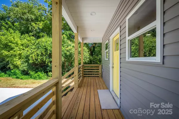 Morganton, NC 28655,216 Stephens DR