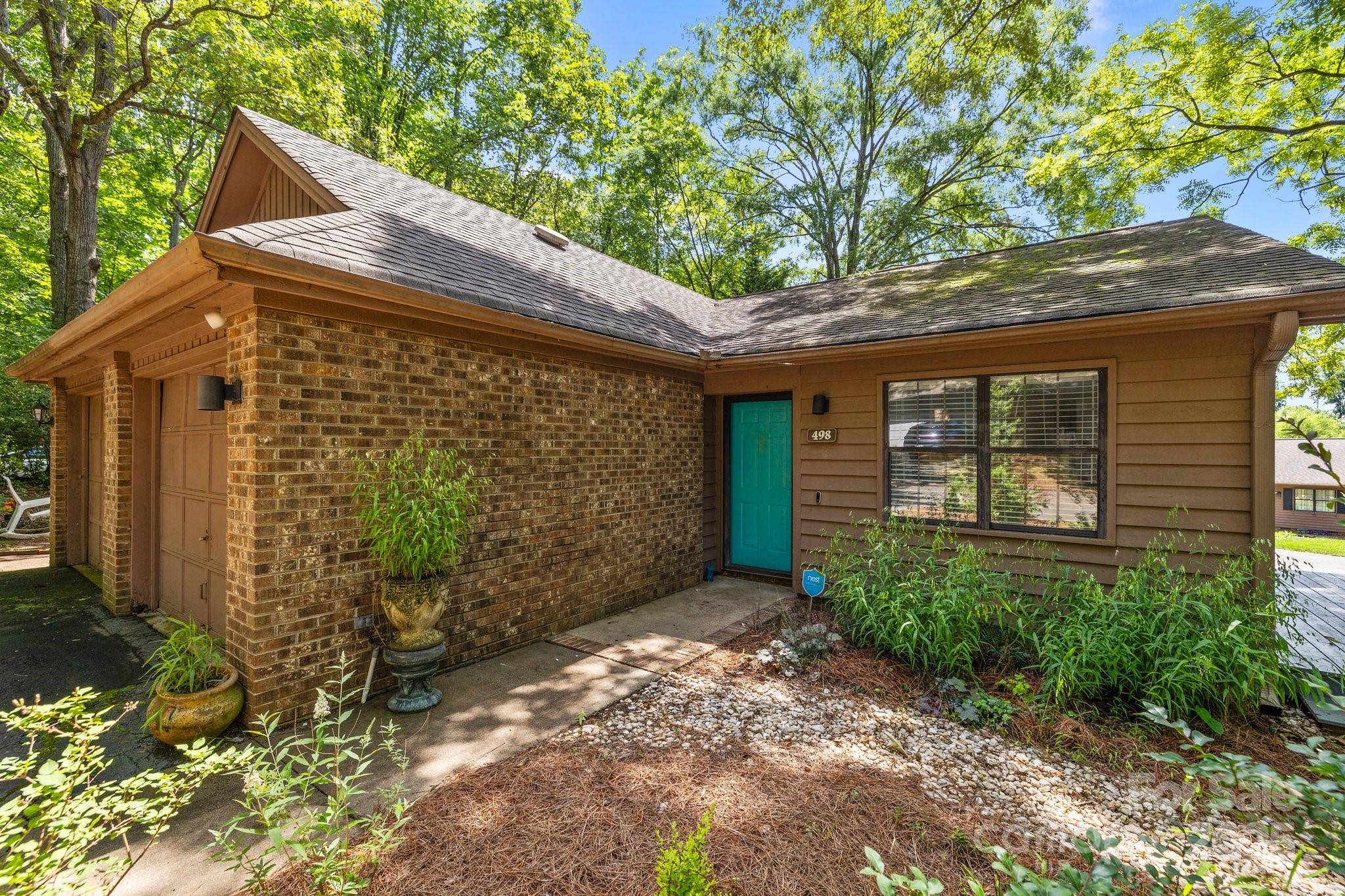 Fort Mill, SC 29715,498 Glory CT