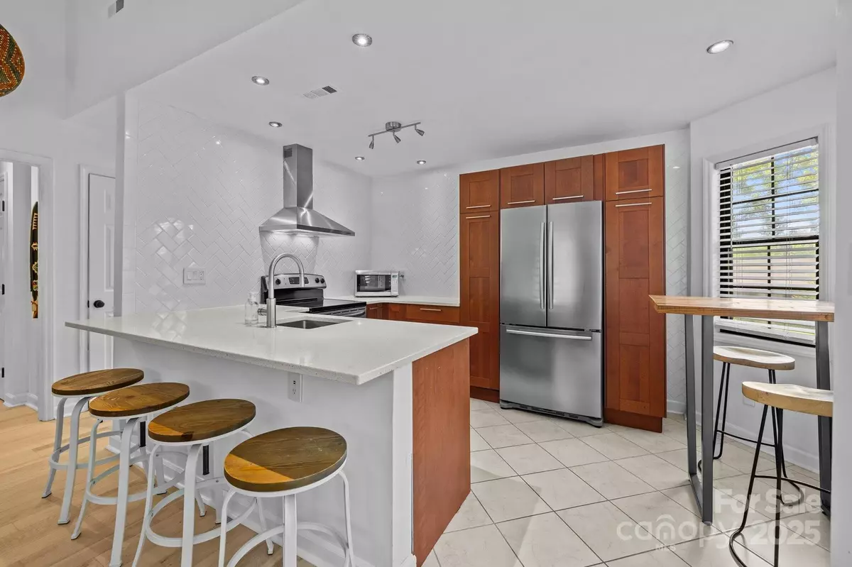 Fort Mill, SC 29715,498 Glory CT
