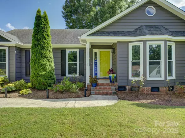 Fort Mill, SC 29715,116 Hallett ST