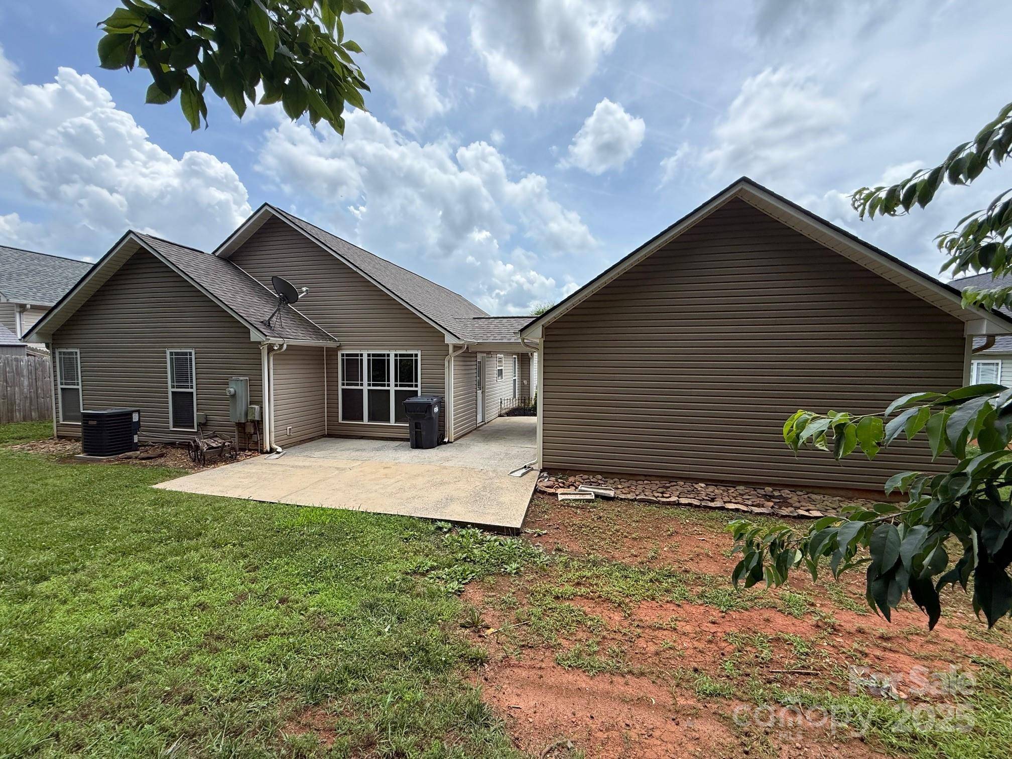 Statesville, NC 28625,156 Tarrington DR