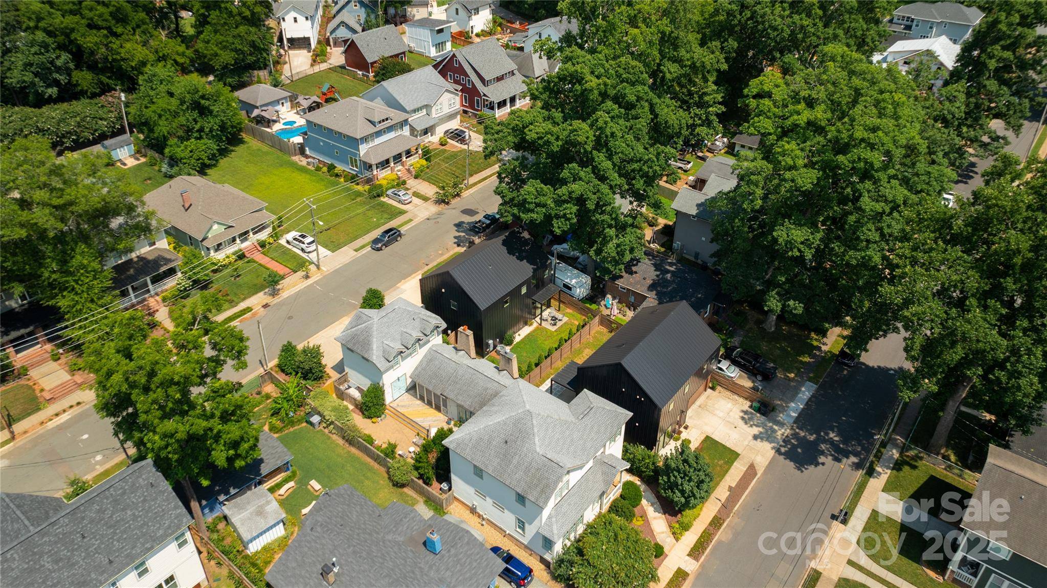 Charlotte, NC 28216,2107 W Trade ST