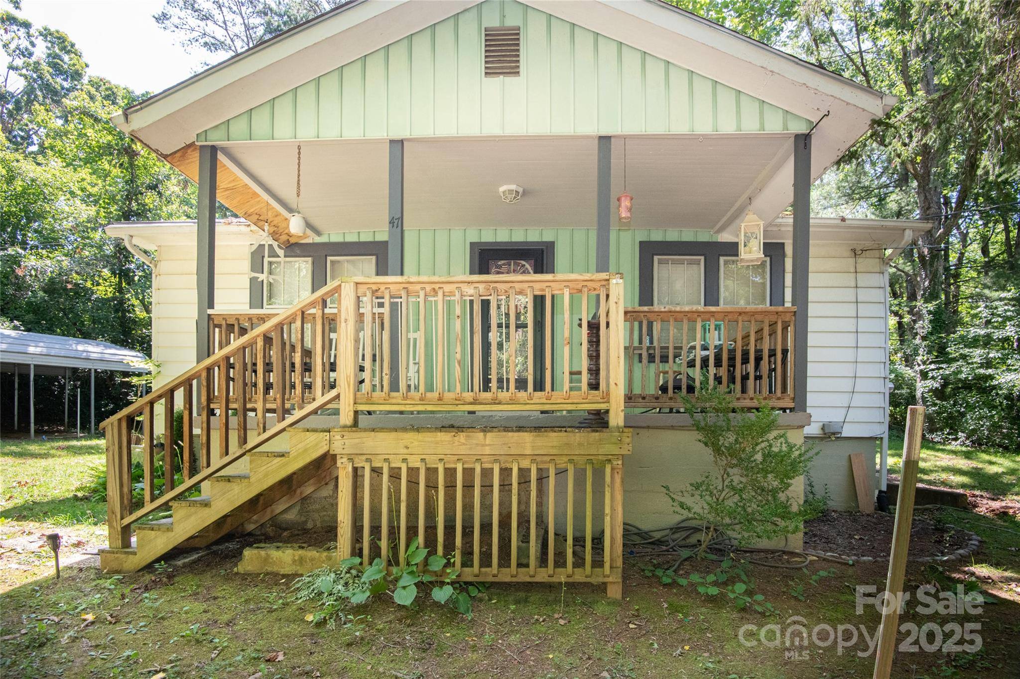 47 Campground RD, Asheville, NC 28805