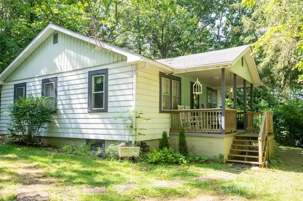 Asheville, NC 28805,47 Campground RD