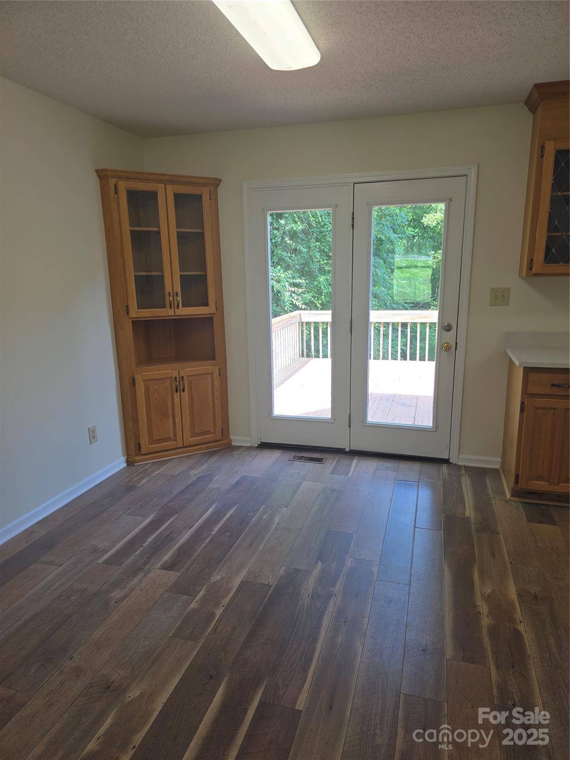 Statesville, NC 28625,608 Sharon DR