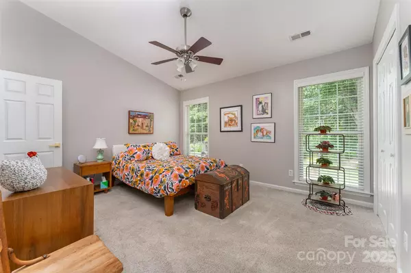 Fletcher, NC 28732,330 Stonehollow RD