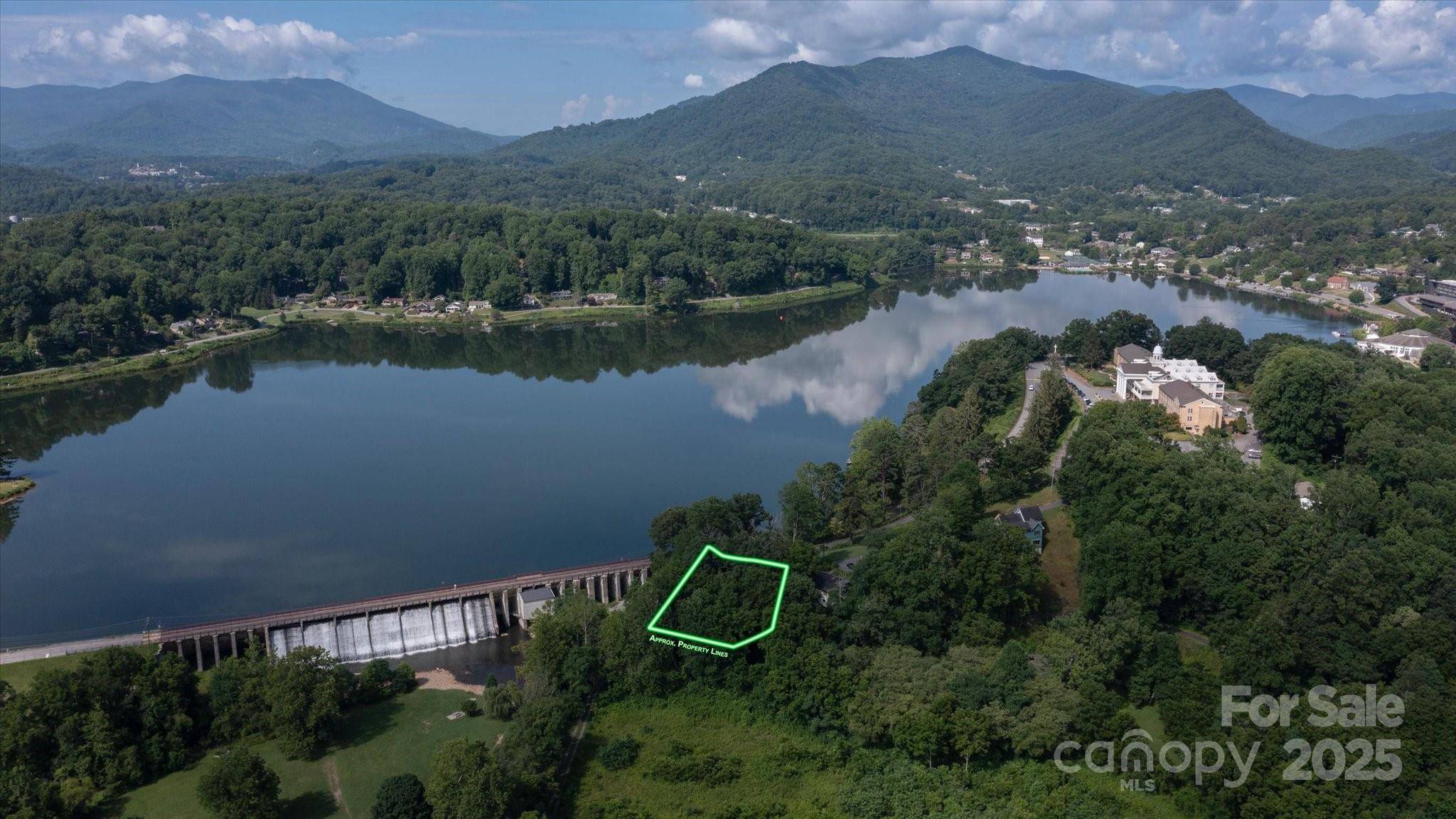 Lake Junaluska, NC 28745,00 Whittle DR #2