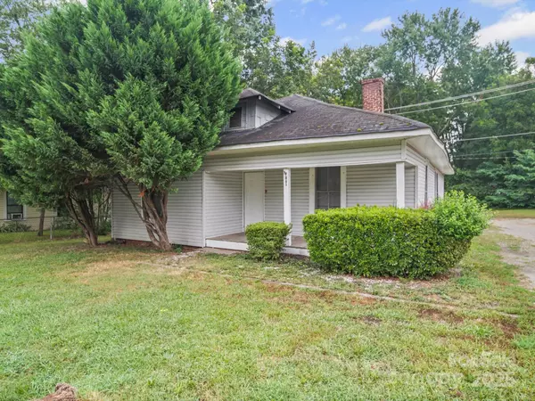 861 Old Charlotte RD SW, Concord, NC 28027