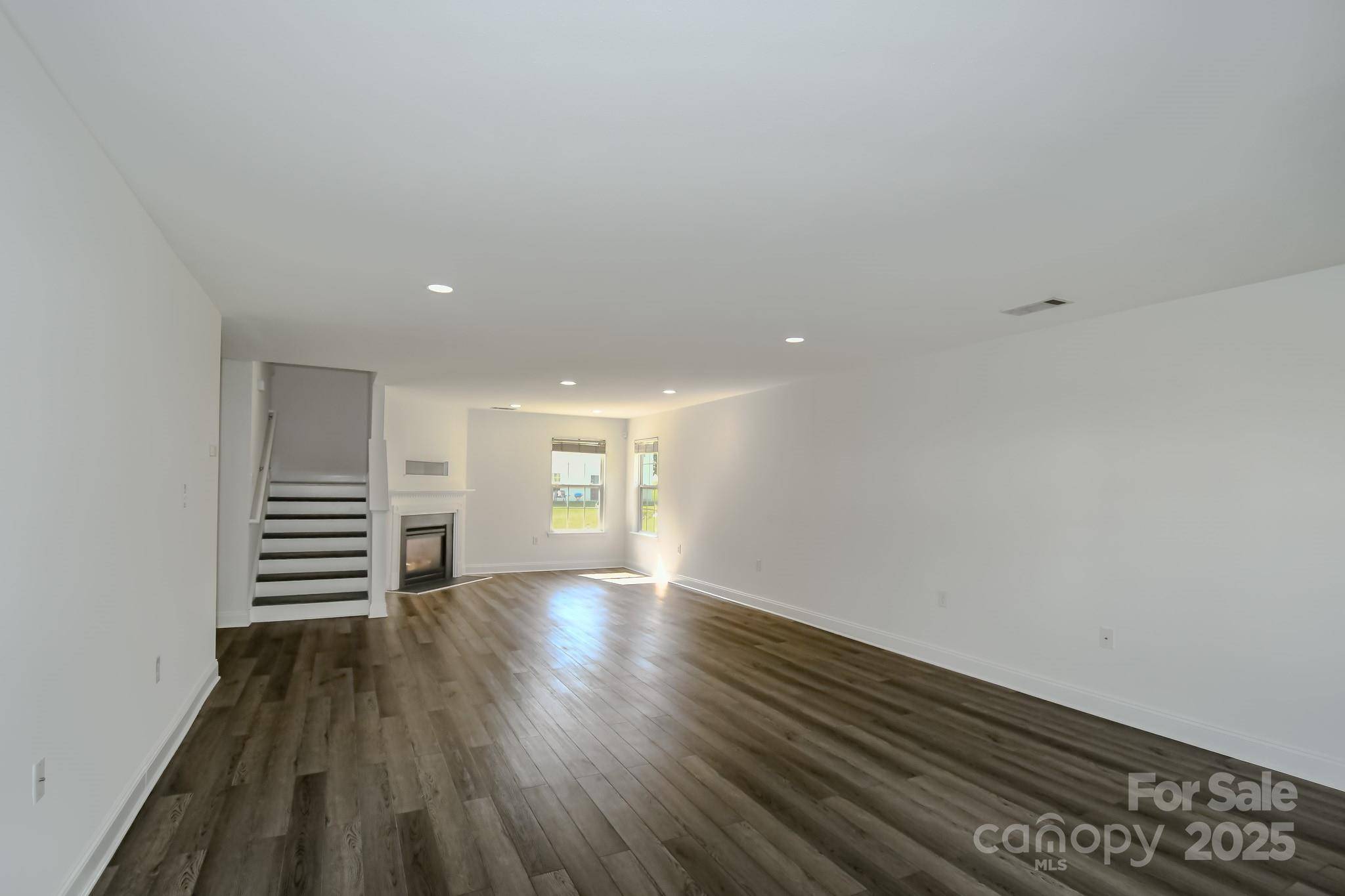 Lowell, NC 28098,722 Overlook RD