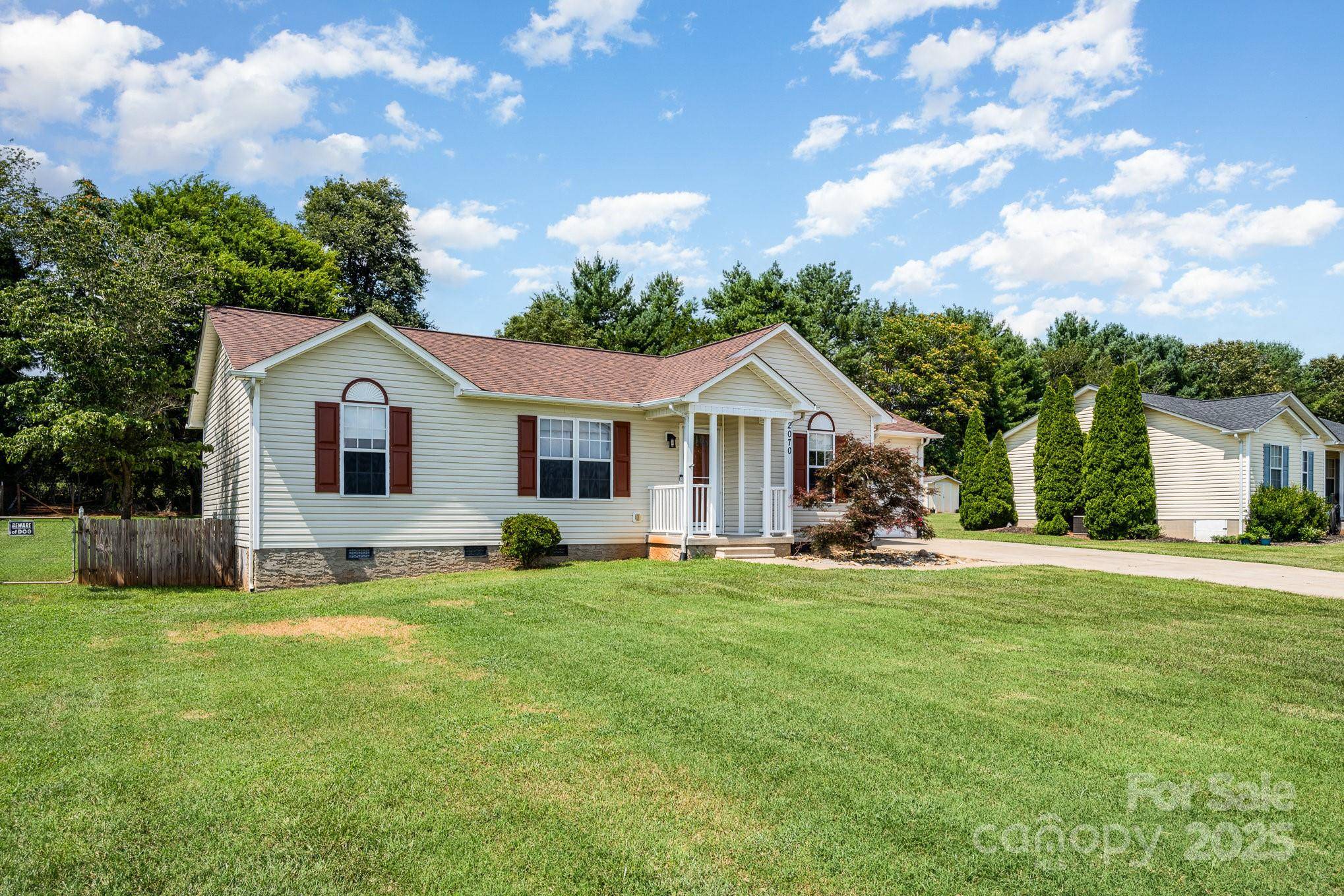 Newton, NC 28658,2070 Rocketts WAY