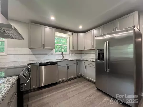 Cramerton, NC 28032,614 Washington ST