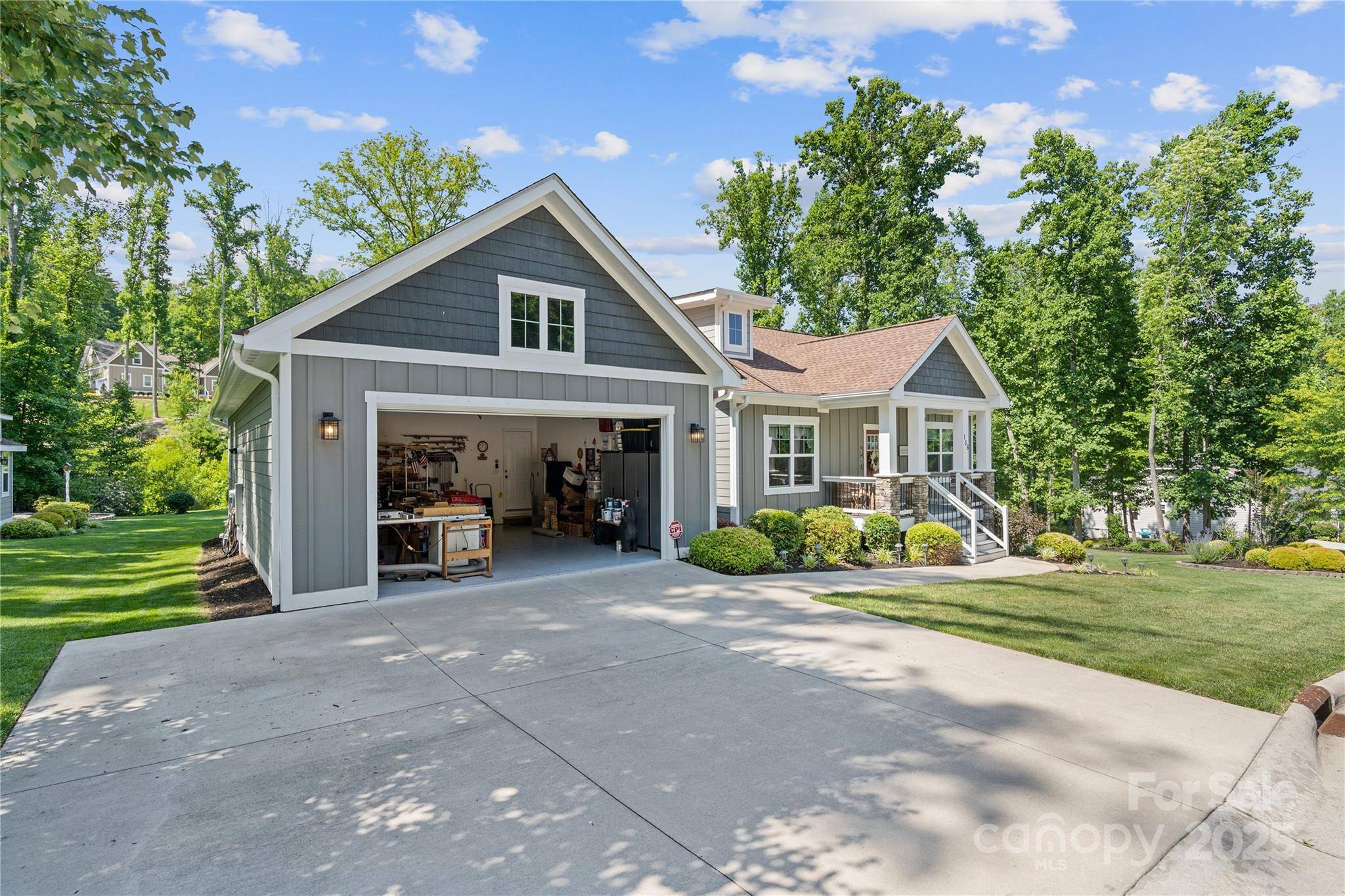 Fletcher, NC 28732,156 Olivet LN