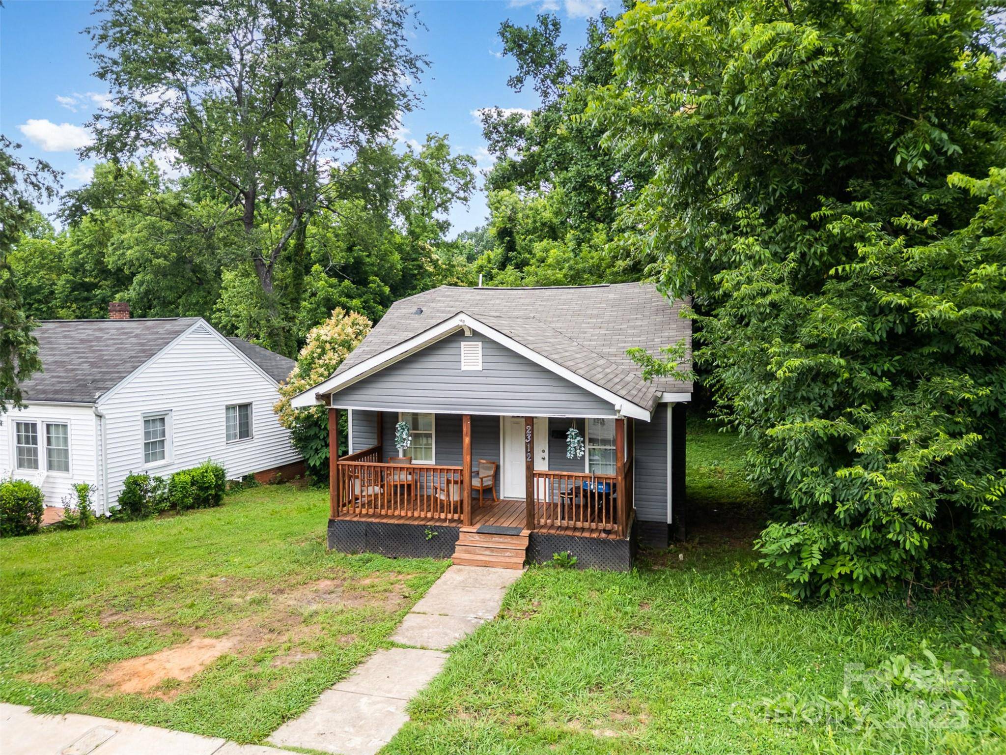 Charlotte, NC 28216,2312 Tate ST
