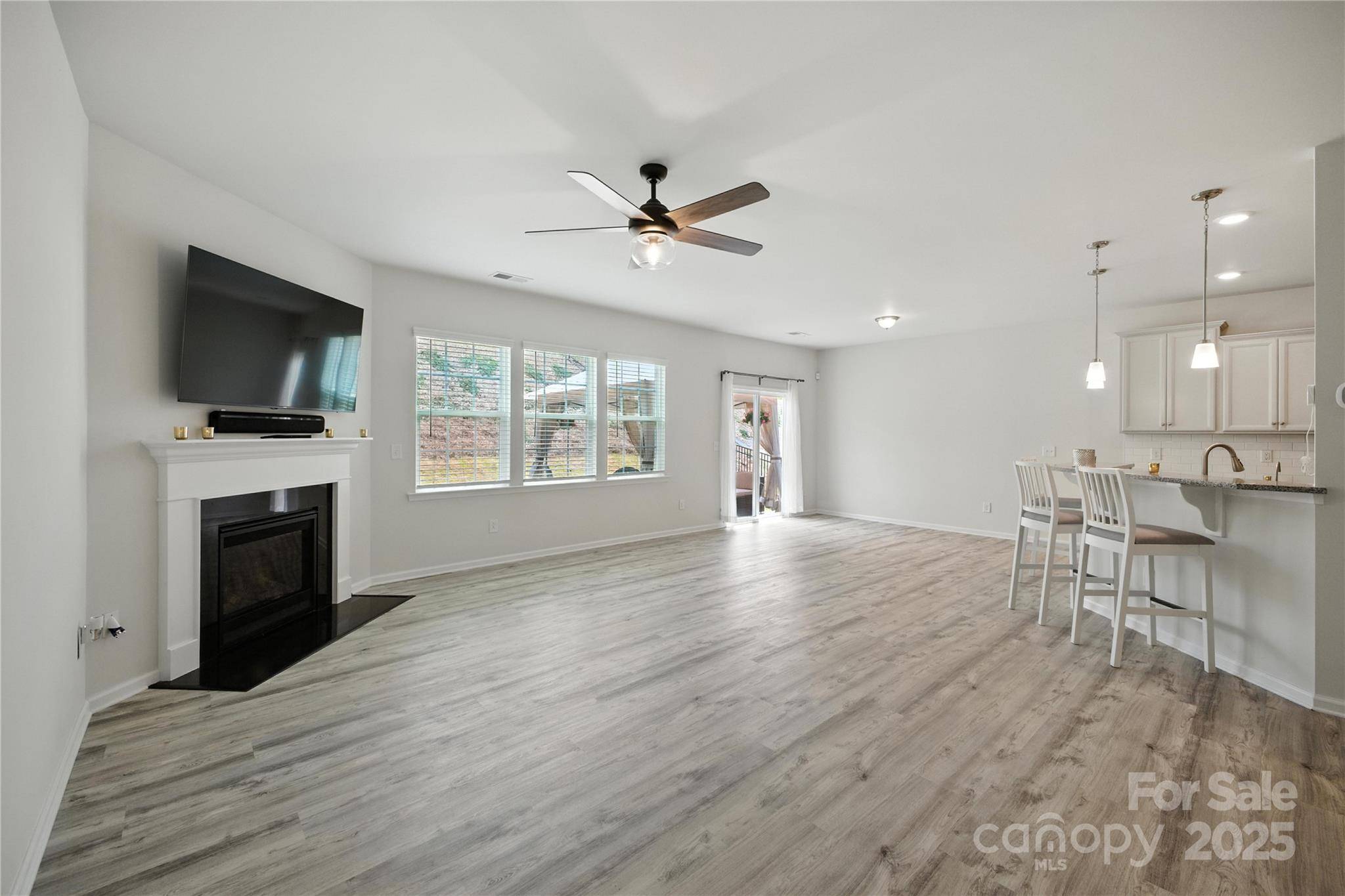 Charlotte, NC 28278,15119 Oleander DR