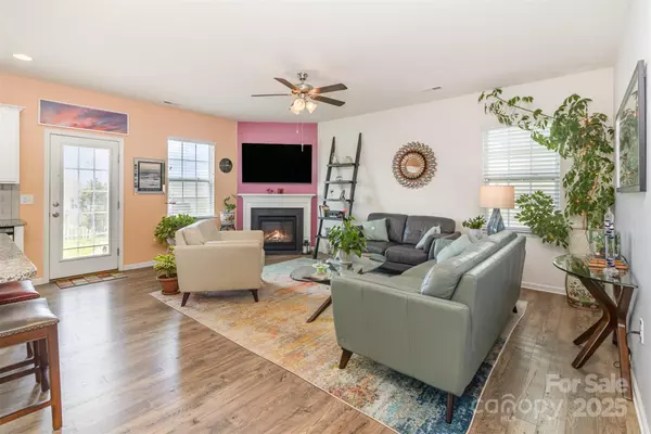 Concord, NC 28027,1220 Kent Downs AVE SW